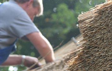 professional Thorpe thatchers